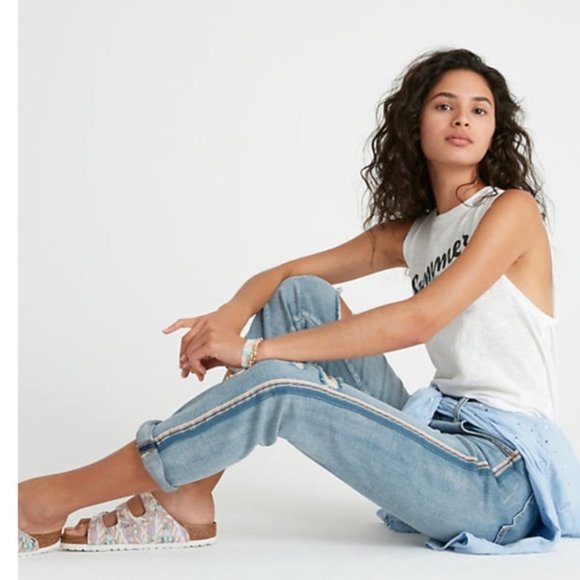 Anthropologie Pilcro Slim Boyfriend Jeans Side Stripe Distressed Size 27 - Picture 1 of 13